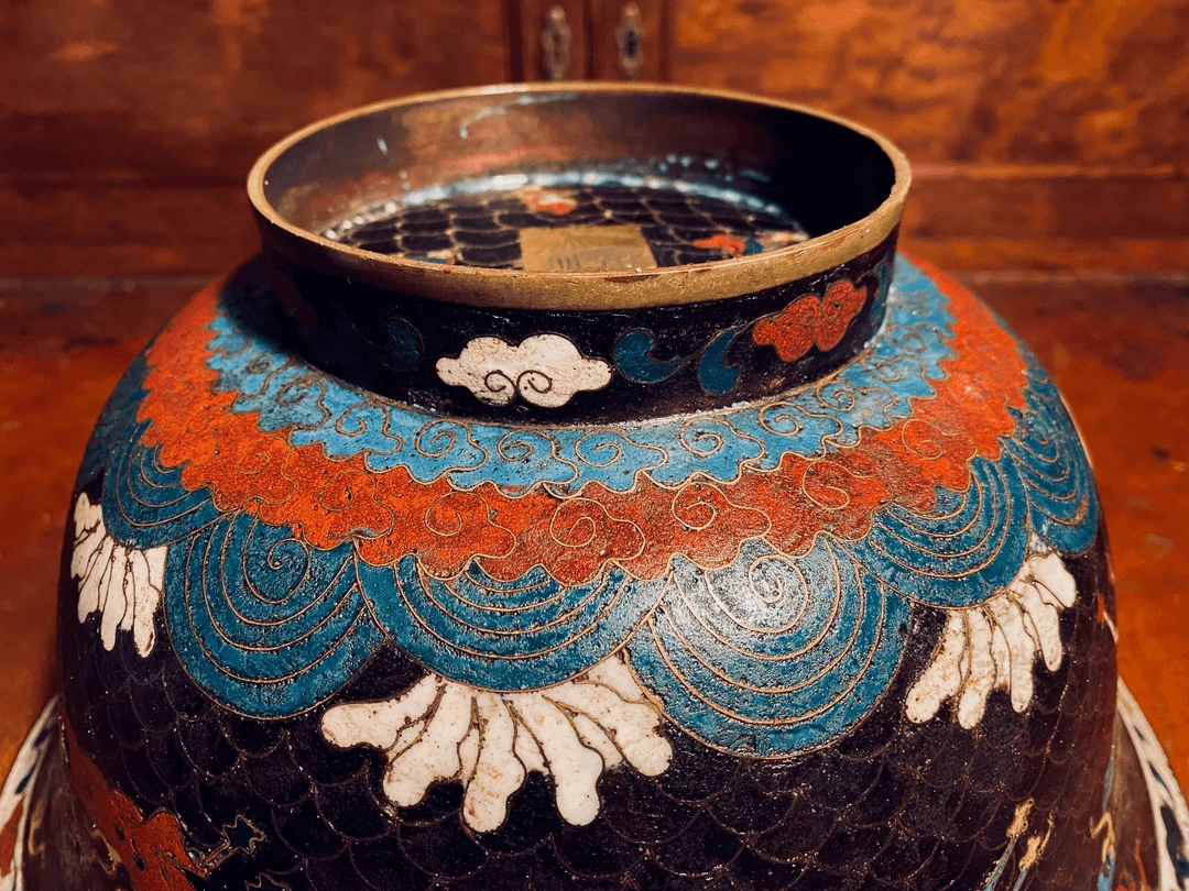 Tuxedo Park Junk Shop Chinese Horses Of Mu Wang Fang Ming Cloisonné Bowl New Arrivals 5 Tuxedo Park Junk Shop Chinese Horses Of Mu Wang Fang Ming Cloisonné Bowl New Arrivals