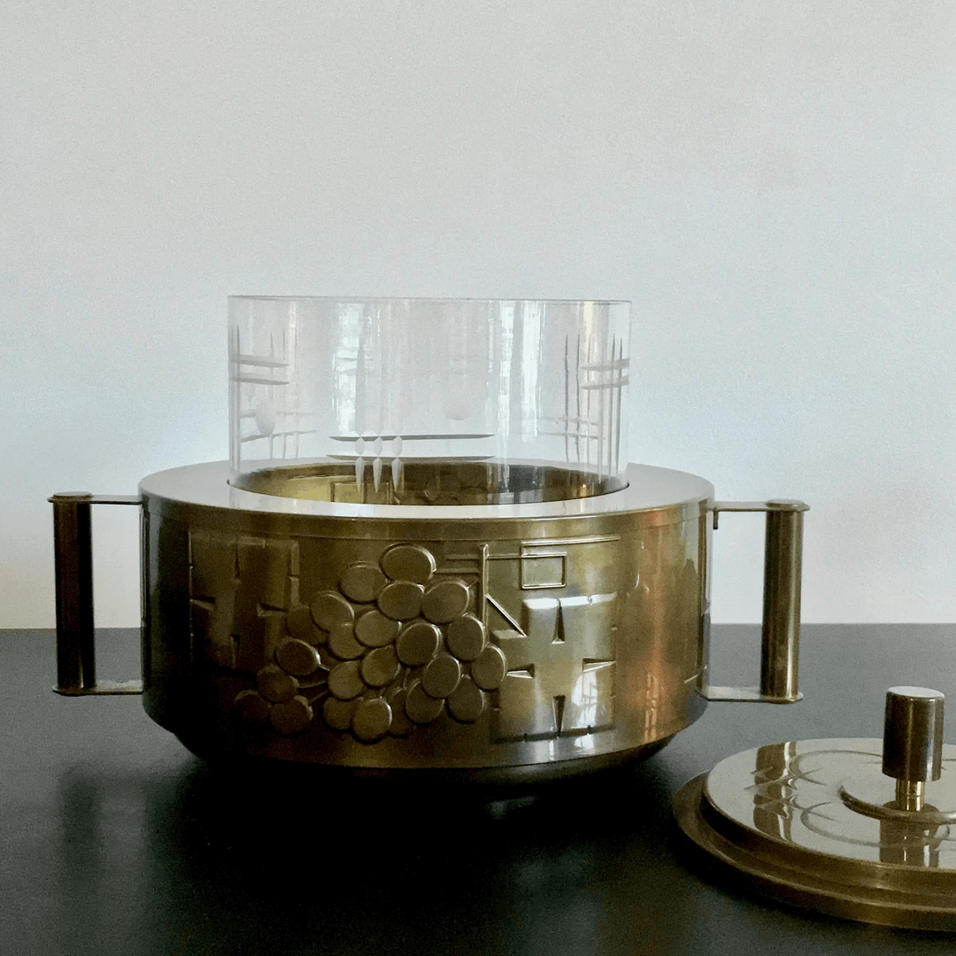 Tuxedo Park Junk Shop Ignatius Taschner Jugendstil Brass Repoussé Server New Arrivals 3 Tuxedo Park Junk Shop Ignatius Taschner Jugendstil Brass Repoussé Server New Arrivals