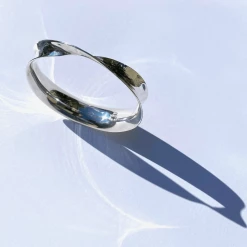 Tuxedo Park Junk Shop Sterling Silver Ellipse Bangle New Arrivals