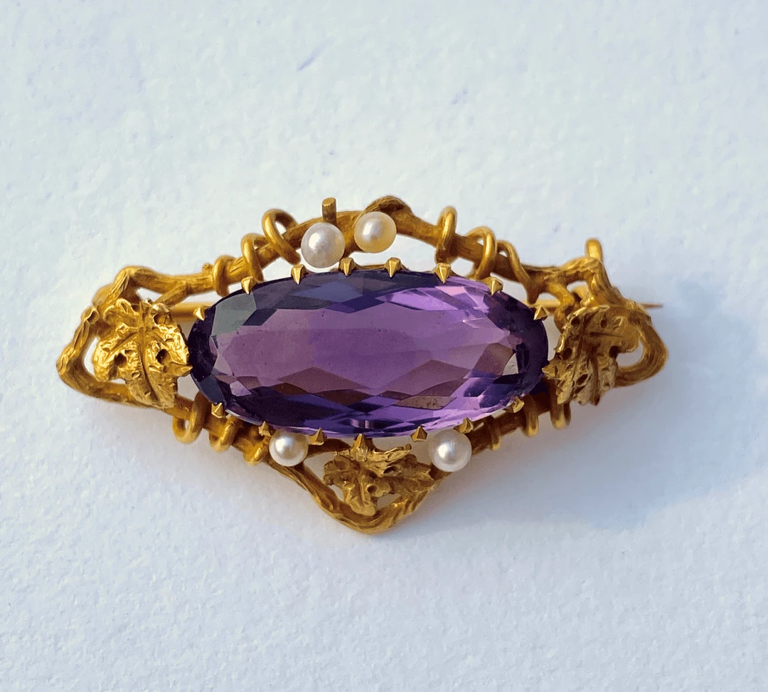 Tuxedo Park Junk Shop Kohn & Co. 14K Amethyst Brooch 1 Tuxedo Park Junk Shop Kohn & Co. 14K Amethyst Brooch
