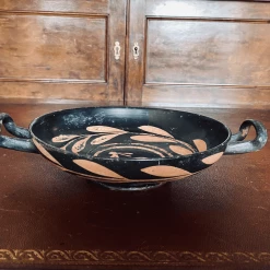 Tuxedo Park Junk Shop Greek Kylix With Hare And Laurel Ca. 450 B.C.